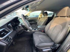 Kia Optima - Thumbnail 12