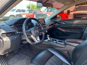 Nissan Altima - Thumbnail 10