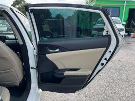 Honda Civic - Thumbnail 20