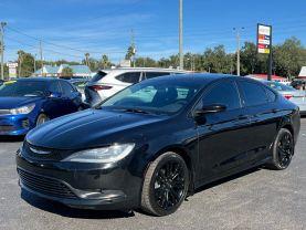 Chrysler 200 - Thumbnail 4