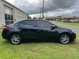 Toyota Corolla - Thumbnail 9