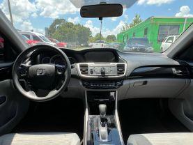 Honda Accord - Thumbnail 17