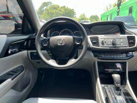 Honda Accord - Thumbnail 16