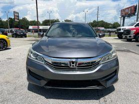 Honda Accord - Thumbnail 3