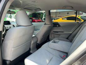 Honda Accord - Thumbnail 11