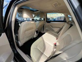 Volkswagen Passat - Thumbnail 13