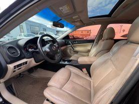 Nissan Maxima - Thumbnail 9