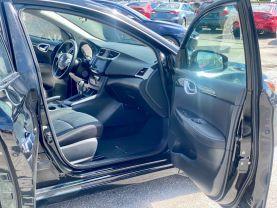 Nissan Sentra - Thumbnail 17