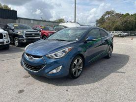 Hyundai Elantra - Thumbnail 2