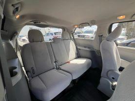 Toyota Sienna - Thumbnail 20