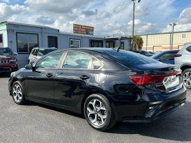 Kia Forte - Thumbnail 6