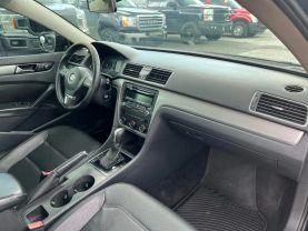 Volkswagen Passat - Thumbnail 15