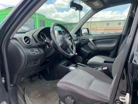 Toyota Rav4 - Thumbnail 10