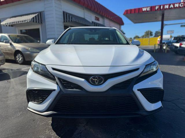 TOYOTA CAMRY - Thumbnail 2