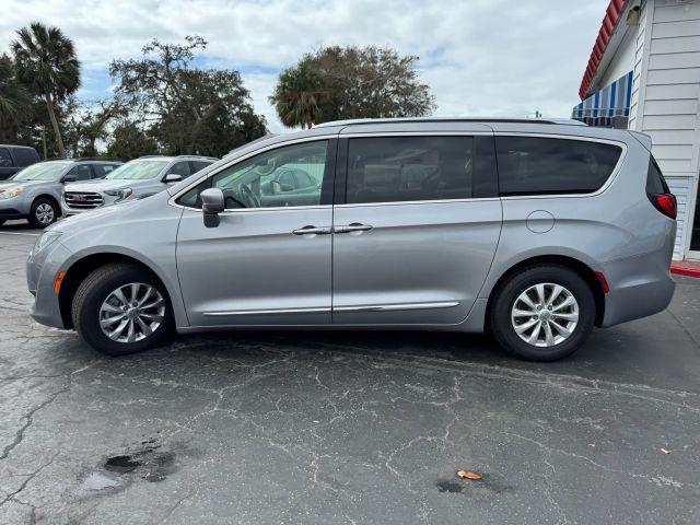 CHRYSLER PACIFICA - Thumbnail 4