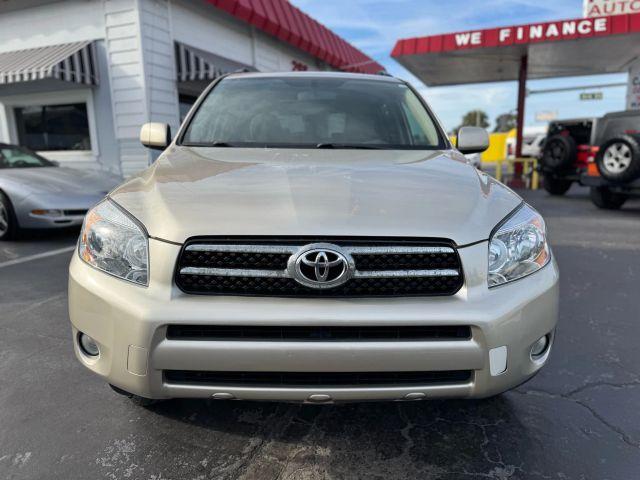 TOYOTA RAV4 - Thumbnail 2