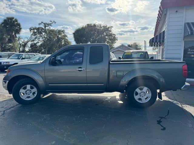 NISSAN FRONTIER KING CAB - Thumbnail 4