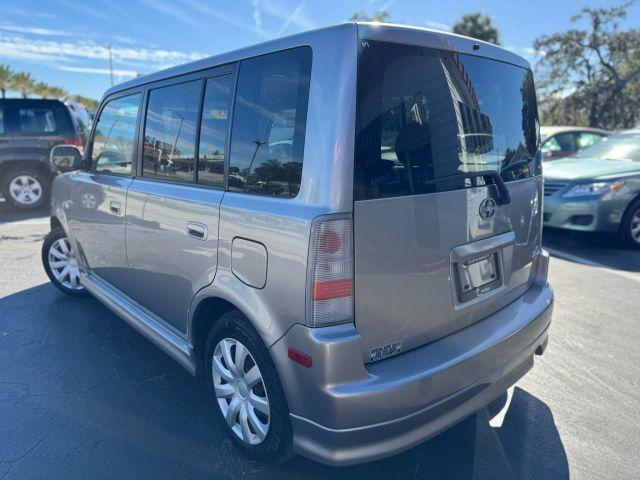 SCION XB - Thumbnail 5