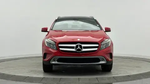 Mercedes-Benz Gla 250 - Thumbnail 3