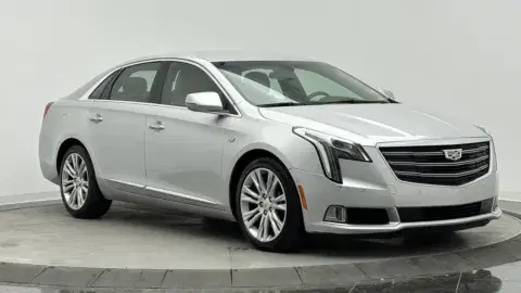Cadillac Xts Luxury - Thumbnail 4