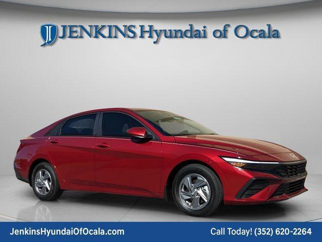 Hyundai Elantra - View 1