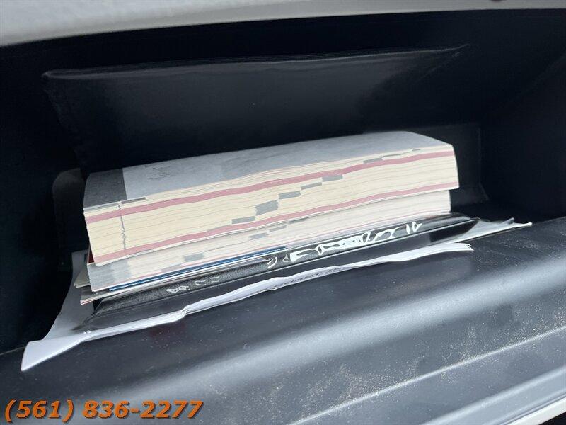 Toyota Highlander Hybrid Xle - Thumbnail 14