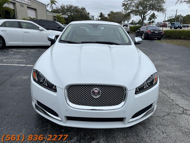Jaguar Xf 3.0 Portfolio - Thumbnail 2