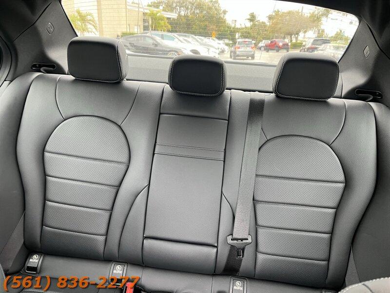 Mercedes-Benz C 300 - Thumbnail 11