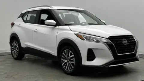 Nissan Kicks Sv - Thumbnail 4