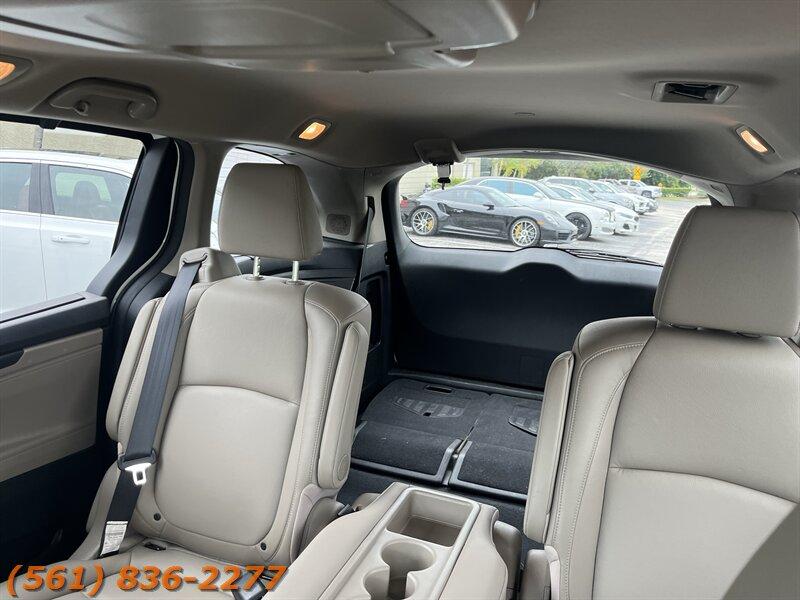 Honda Odyssey Elite - Thumbnail 7