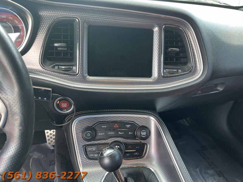 Dodge Challenger Srt Hellcat - Thumbnail 11