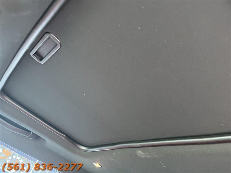 Dodge Challenger Srt Hellcat - Thumbnail 15