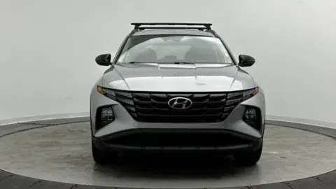 Hyundai Tucson Xrt - Thumbnail 3
