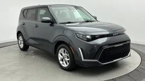 Kia Soul Lx - Thumbnail 4