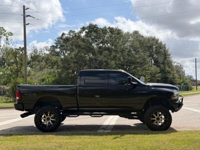 Dodge RAM 2500 - Thumbnail 6