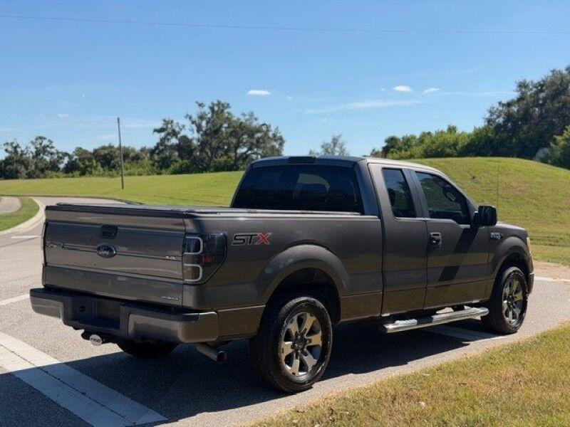 Ford F-150 - Thumbnail 5