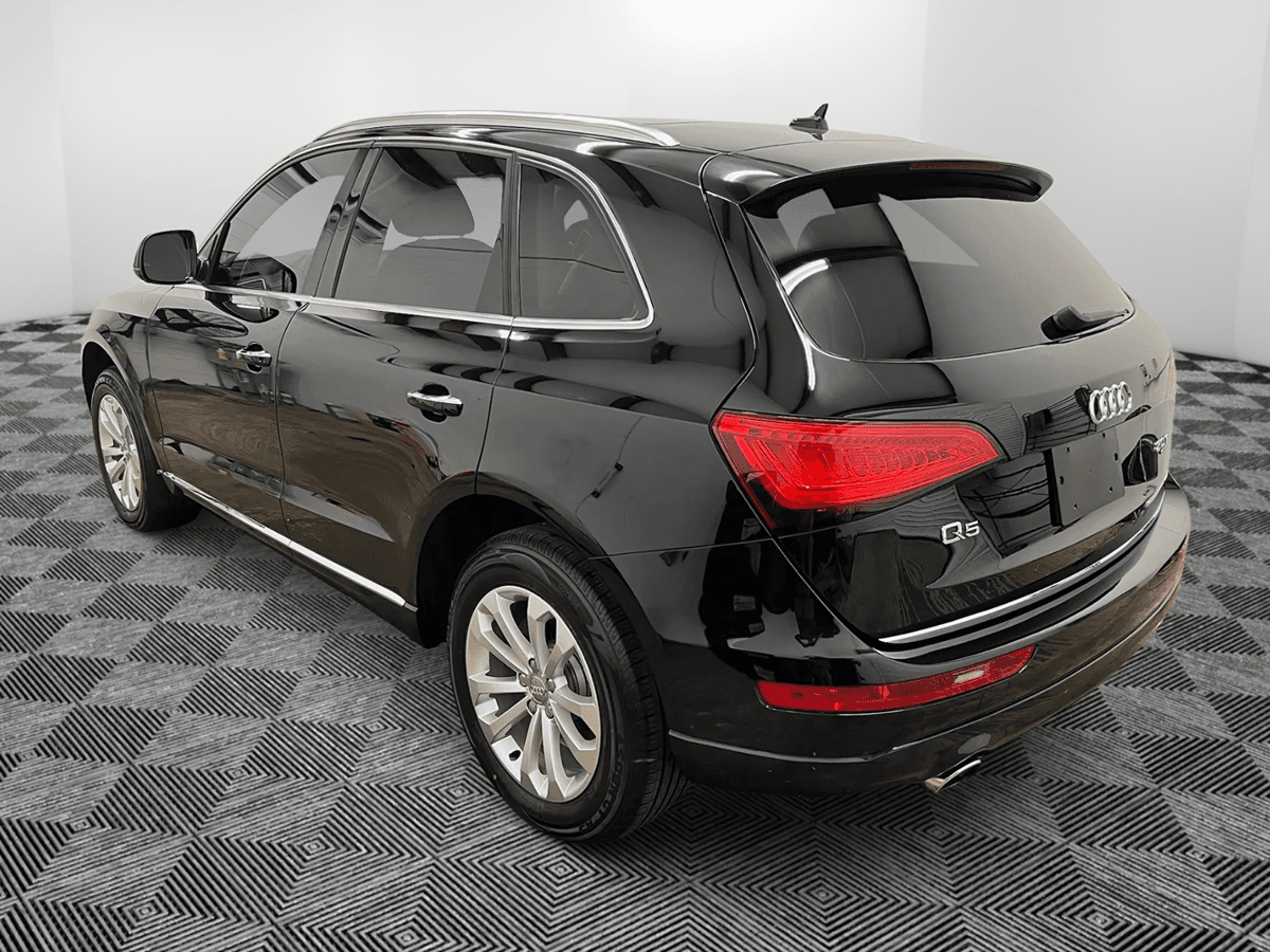 Audi Q5 Premium Plus - Thumbnail 4