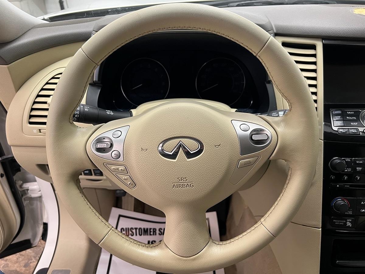 Infiniti Fx35 - Thumbnail 16