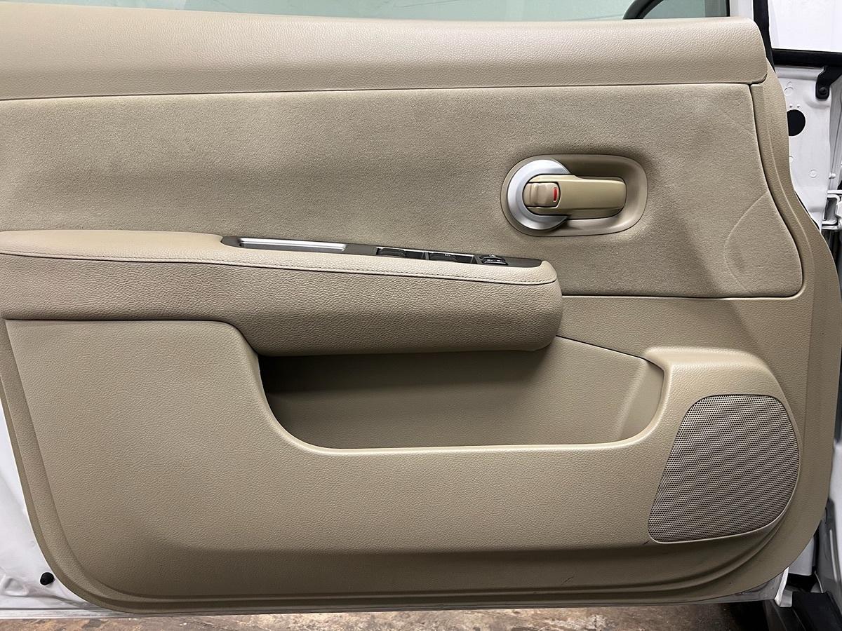 Nissan Versa S - Thumbnail 12