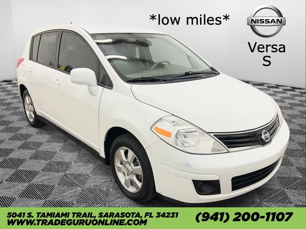 Nissan Versa S - Thumbnail 2