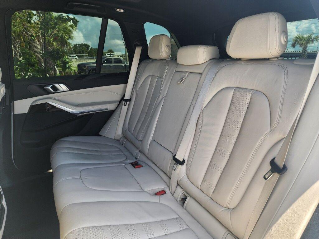 BMW X5 - Thumbnail 9