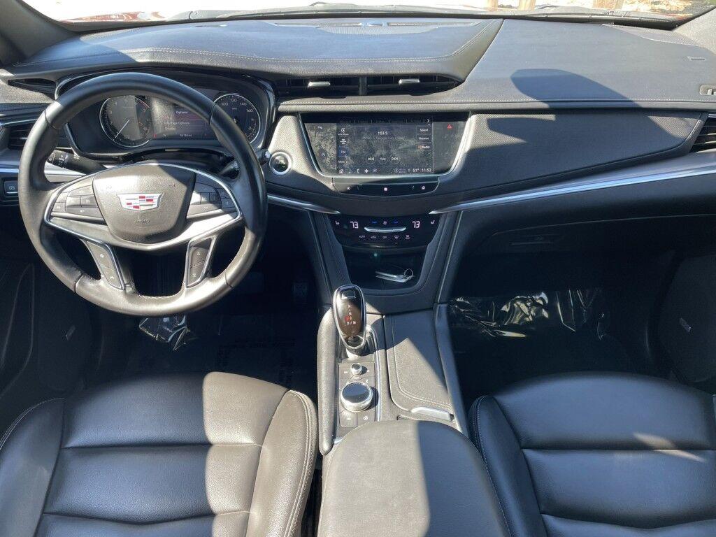 Cadillac XT5 - Thumbnail 13