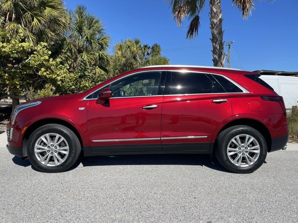Cadillac XT5 - Thumbnail 3