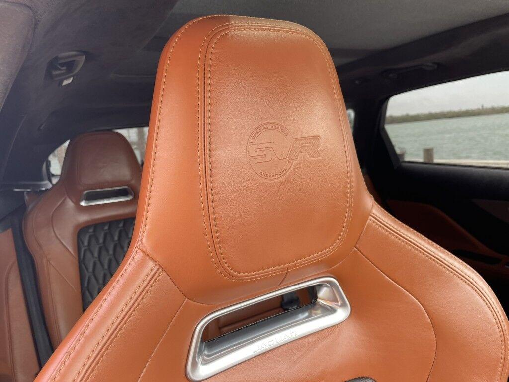 Jaguar F-PACE - Thumbnail 13