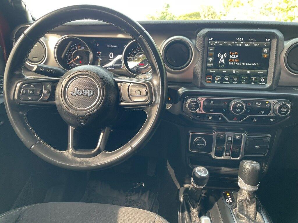 Jeep Wrangler - Thumbnail 14