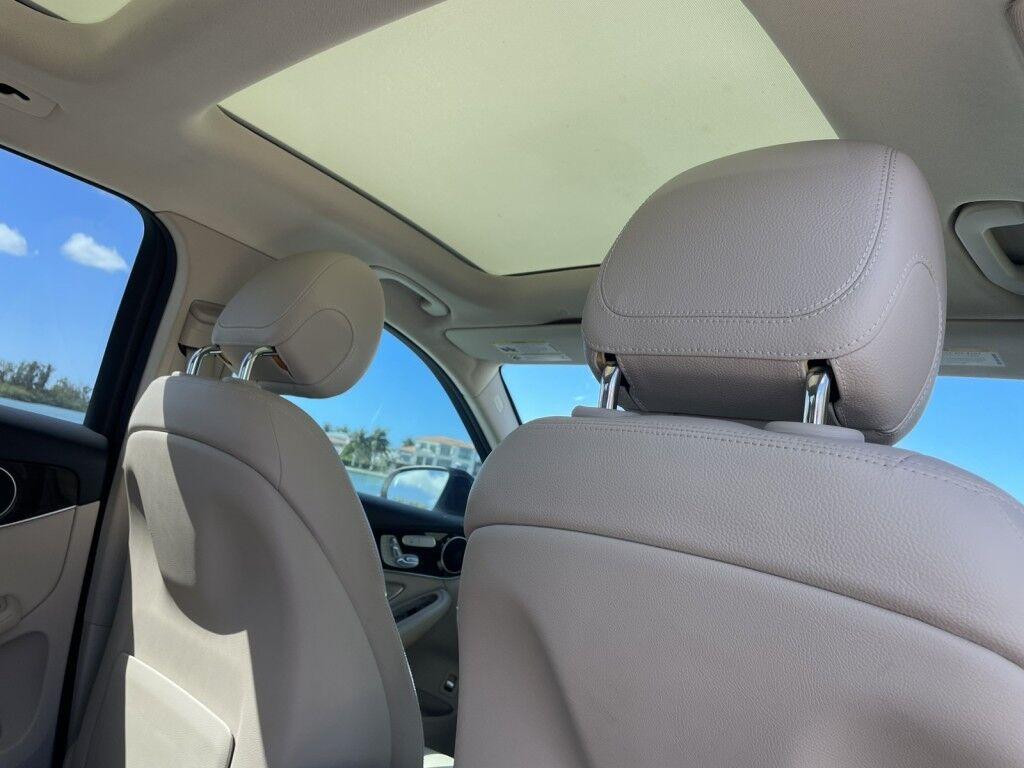 Mercedes-Benz GLC - Thumbnail 9