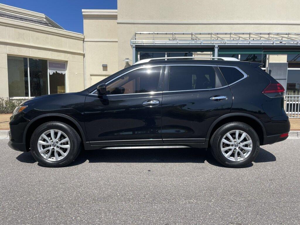 Nissan Rogue - Thumbnail 3
