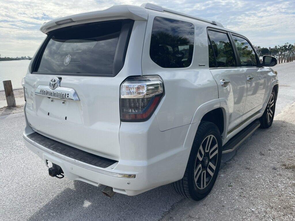 Toyota 4Runner - Thumbnail 6
