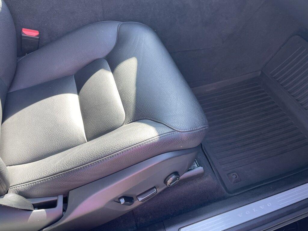 Volvo XC60 - Thumbnail 13