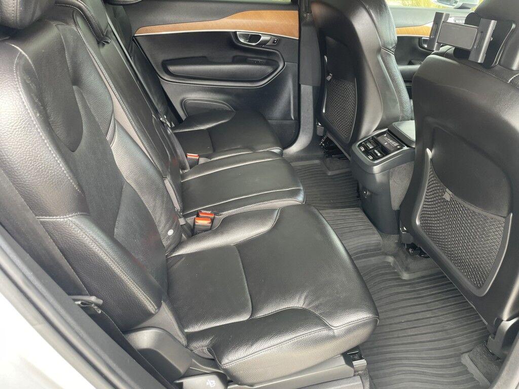Volvo XC90 - Thumbnail 16